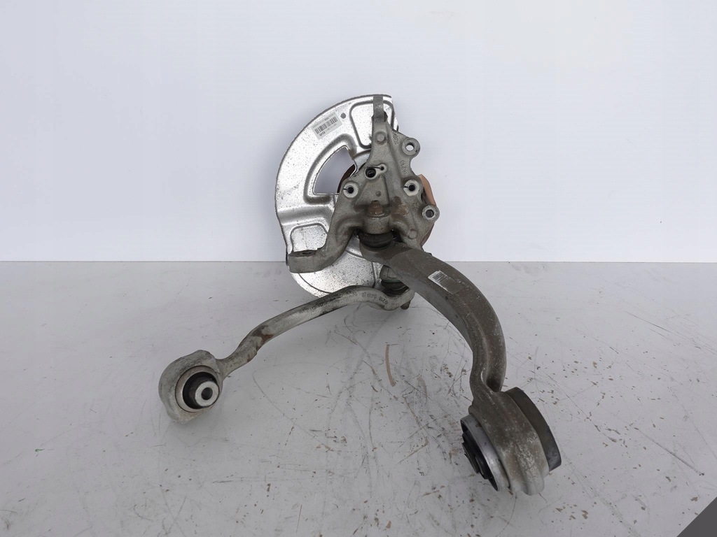 фото №1, Mercedes cls 218 lift 10-18 поворотный кулак правая рычаг