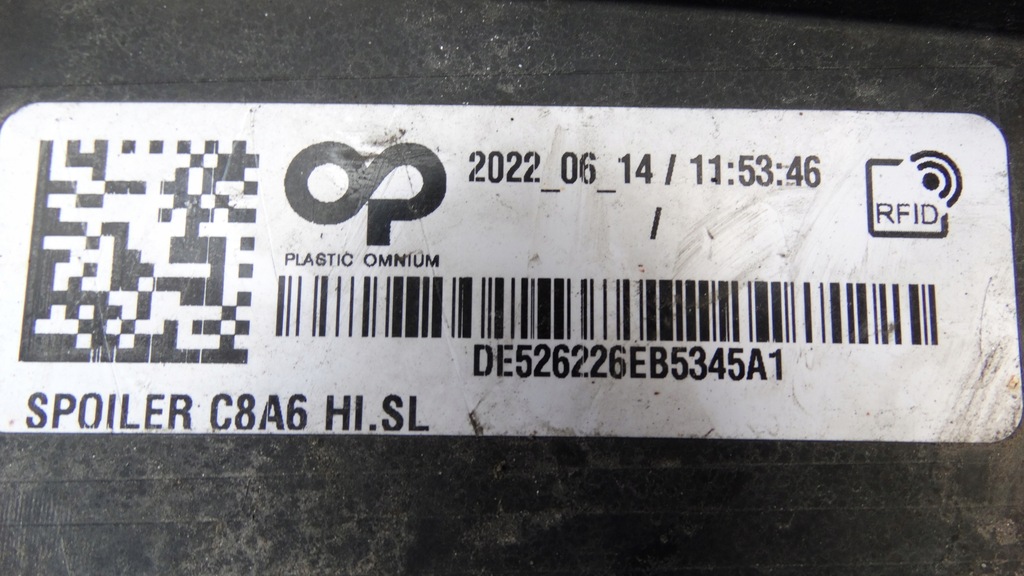 фото №13, Audi a6 c8 s-line 2018- sedan avant диффузор накладка бампер задняя 4k0807521b