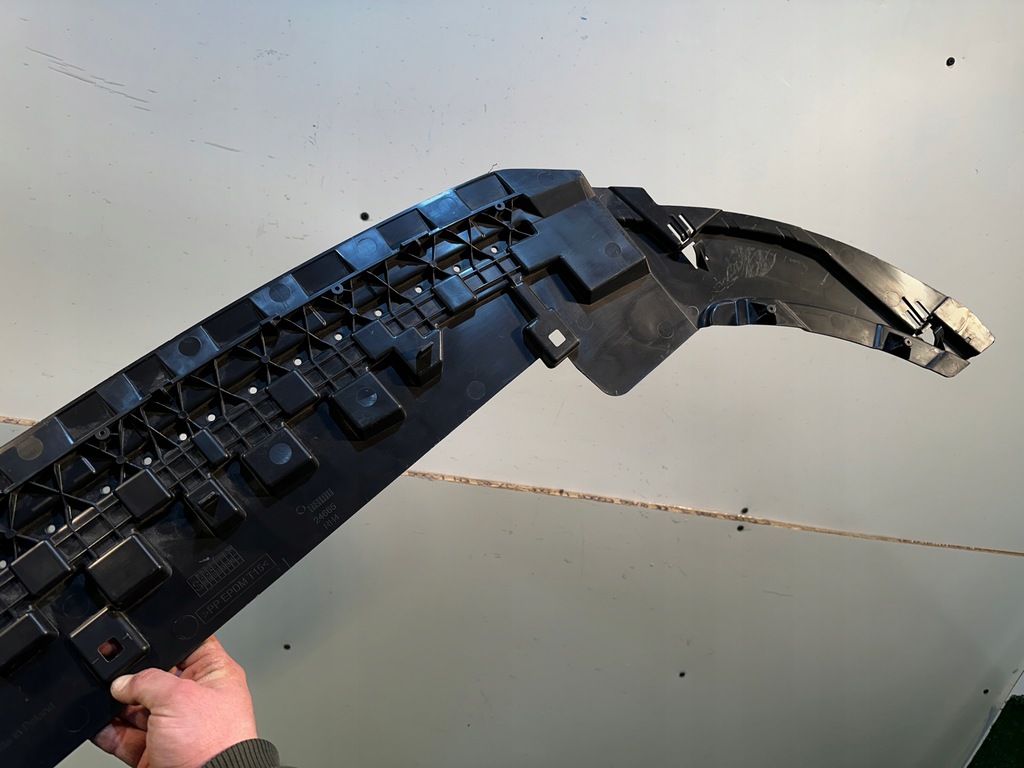 фото №11, Audi a3 rs3 lift sedan 8v5 плита защита pod бампер 8v5807233d