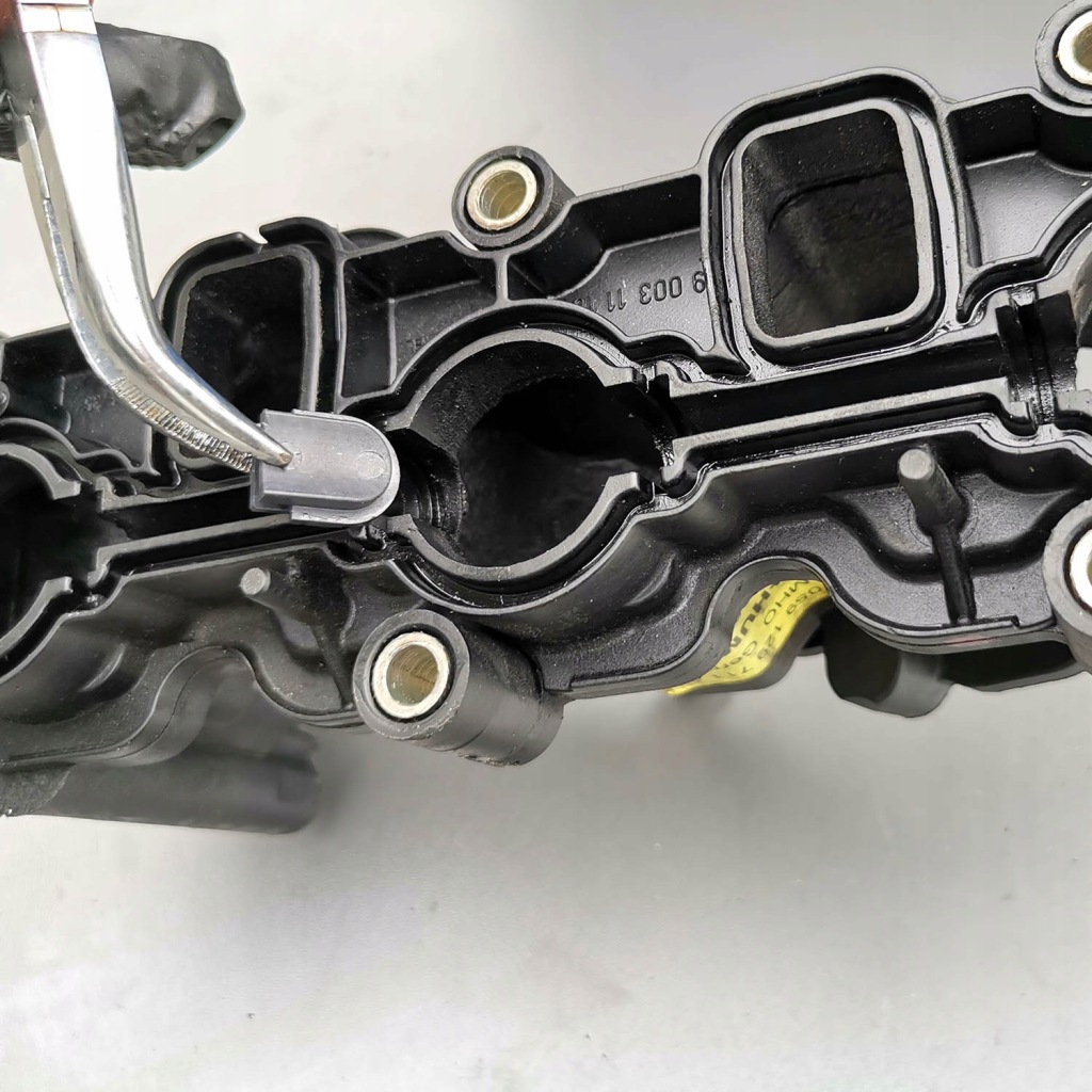 Заглушки кришки колектор впускний  audi vw 2.7 3.0 tdi Київ