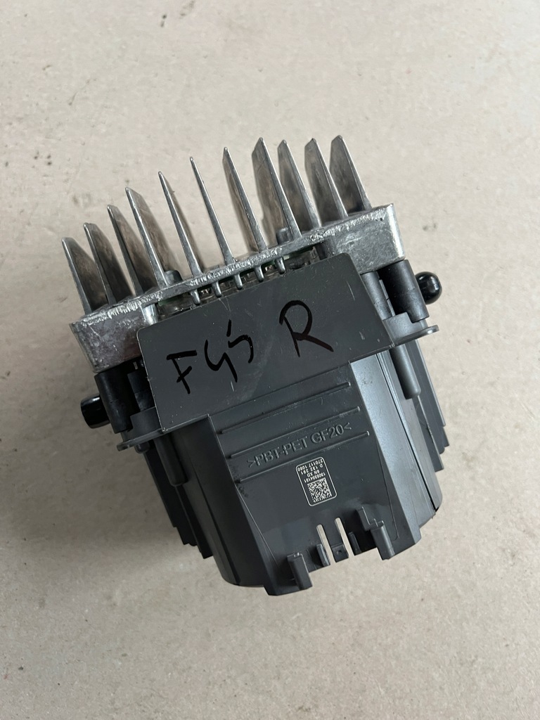 фото №1, Bmw 2 f45 f45 преобразователь led лампы перед