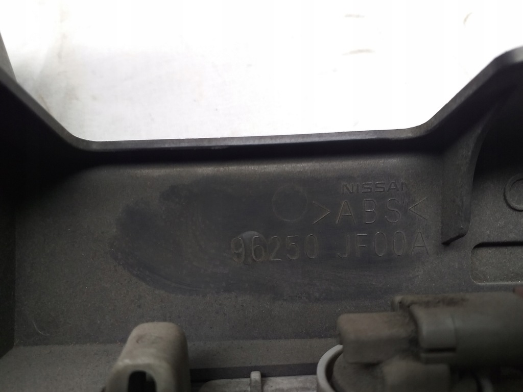 фото №7, Nissan gtr r35 подсветка номерного знака лампа камера