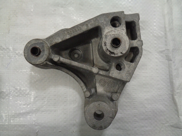 фото №7, Citroen ds3 peugeot 208 1.2 vti кронштейн кронштейн коробки 9684812280