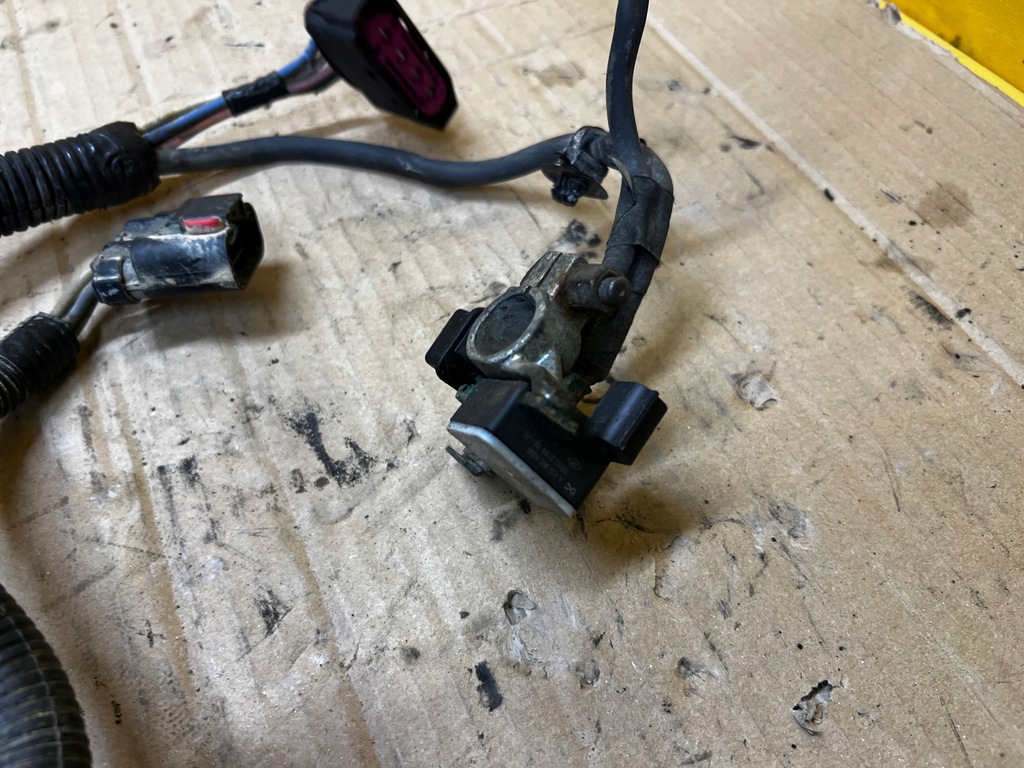 фото №7, Клемма минусовая жгут электропроводка dacia dokker 1.5 blue dci