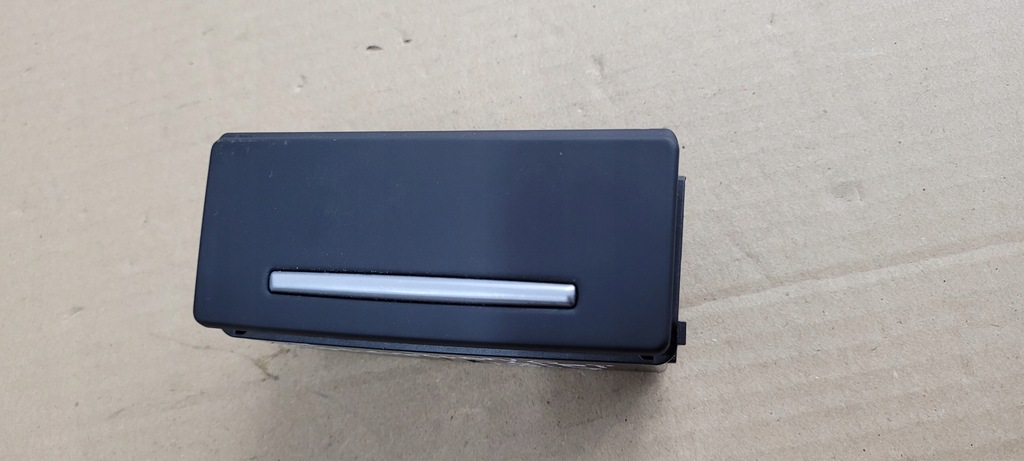 фото №1, S6 c7 4g lift a6 пепельница левая левый задняя задняя подсвеченная хром