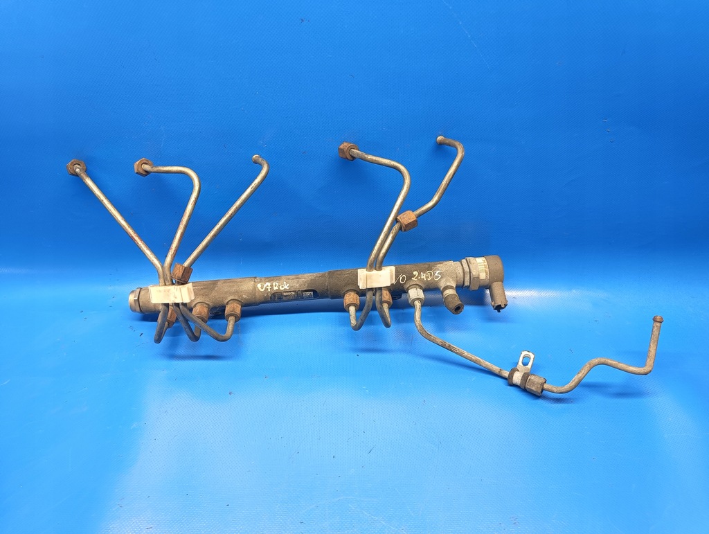 фото №1, Молдинг впрыскная range rover sport land rover discovery 4 3.0d