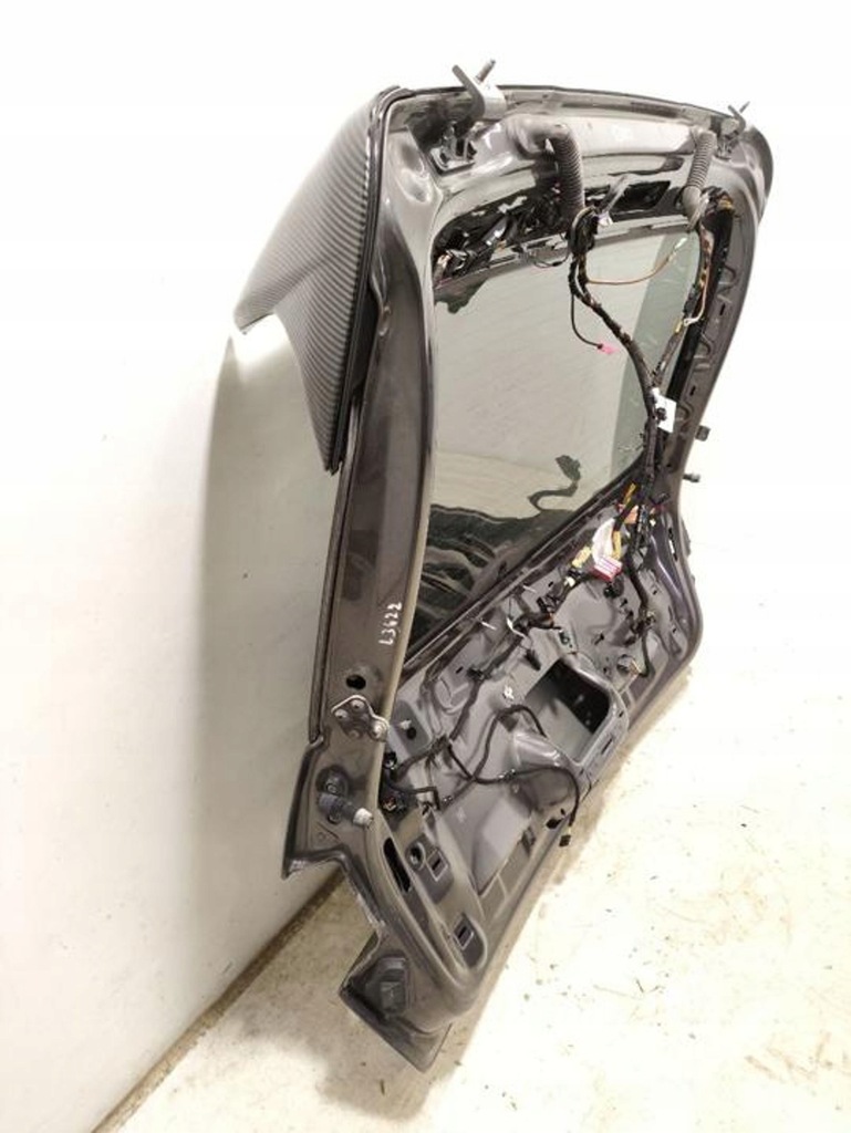 фото №14, Porsche macan 2016 крышки багажника