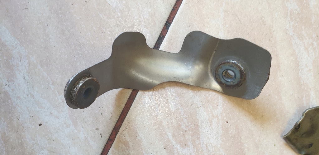 фото №11, Кронштейн кронштейн двигателя mazda 6 gj 2.2 td bit