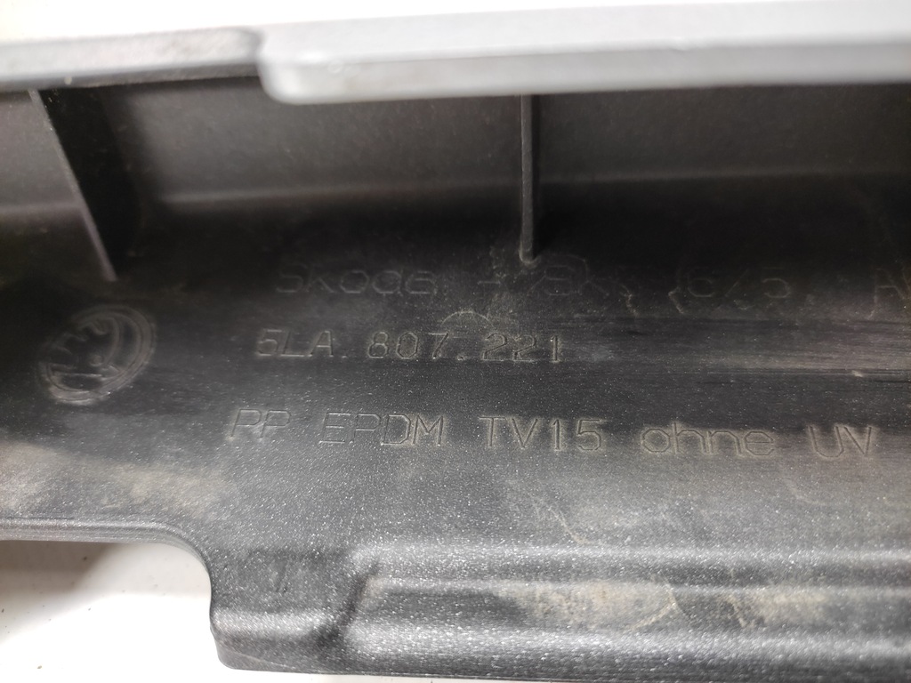 фото №13, Skoda enyaq 5la бампер передний перед 2020- pdc