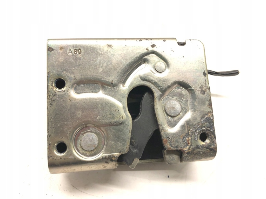 фото №1, Замок крышки задняя mazda tribute suv 00-08