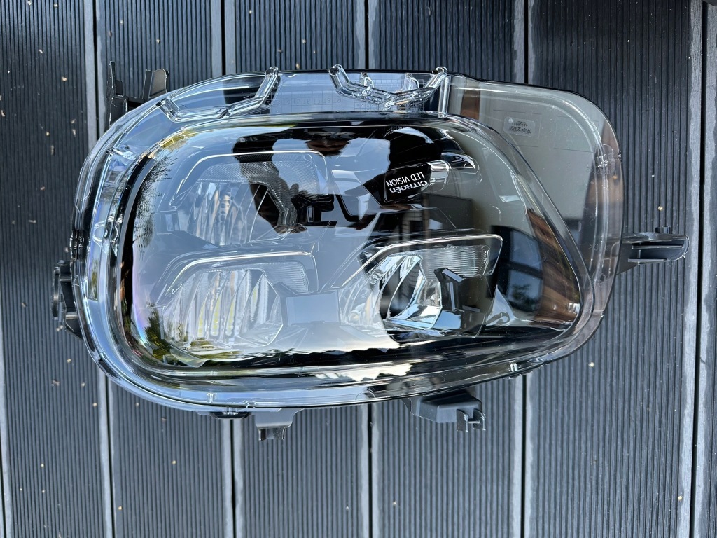 фото №16, Citoren c3 iii lift лампа передня права ліва комплект 9836267180 9836161580