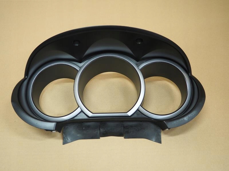 фото №1, Козирок рамка спідометра suzuki grand vitara ii