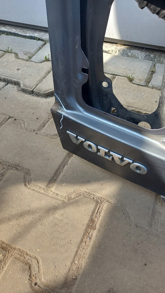 фото №8, Задняя крышка багажника volvo v40 03r hb