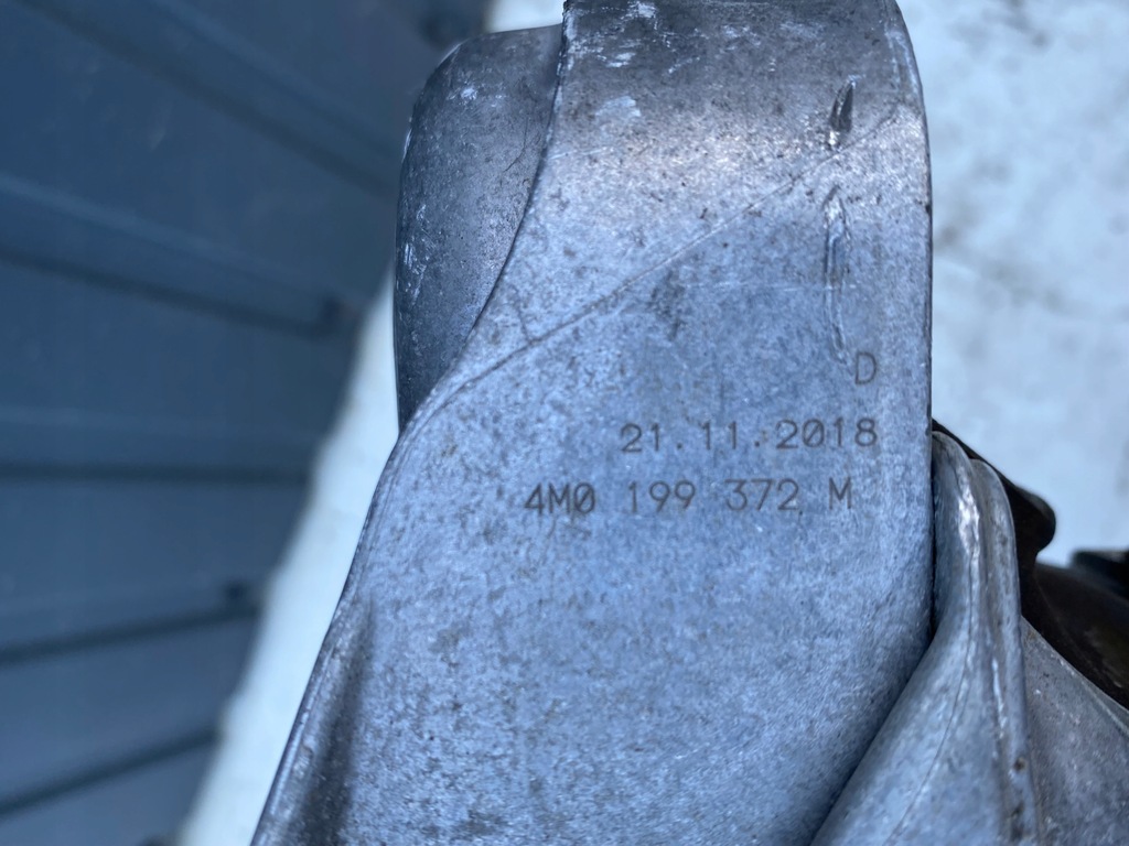 фото №6, Audi 4m0199371m 4m0199372m подушки безпеки двигуна права ліва