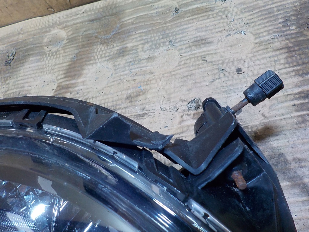 фото №7, Hyundai ix35 протитуманна фара лівий передній