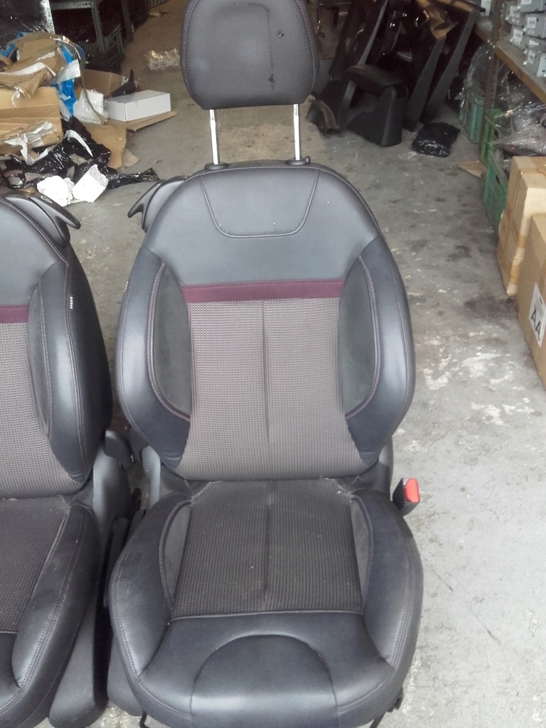 фото №11, Peugeot 208 gti xy 3d сиденья заднее сиденье обшивки