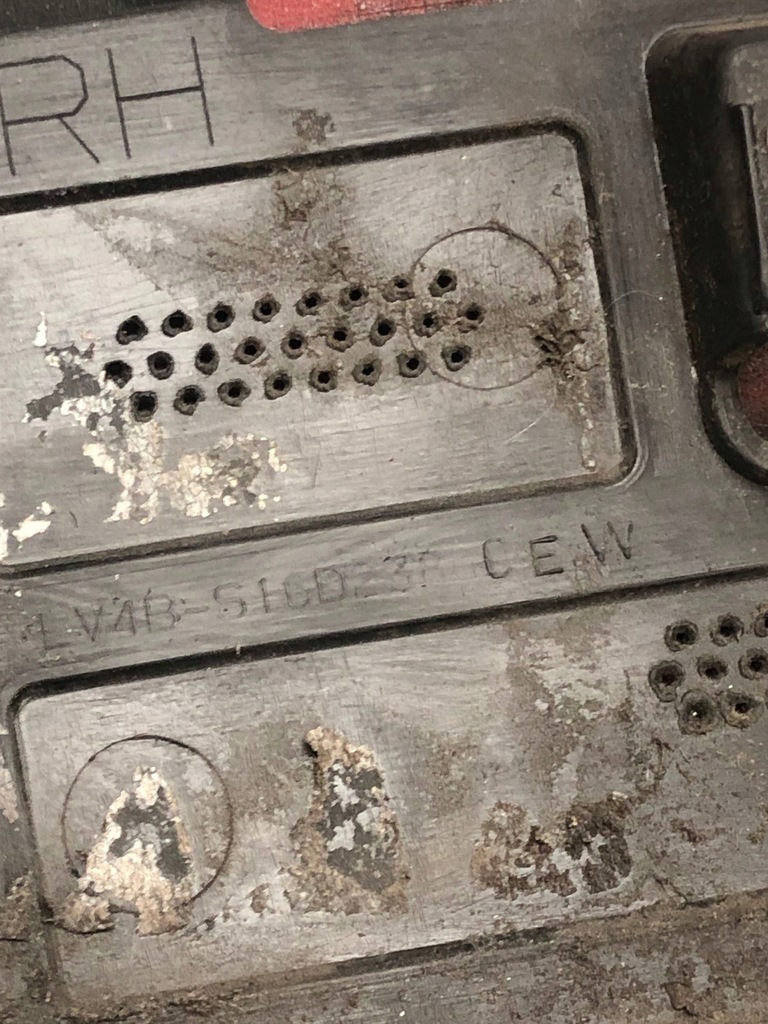 фото №6, Молдинг крила правий перед ford kuga mk3 st lv4b-s16d23r-cew