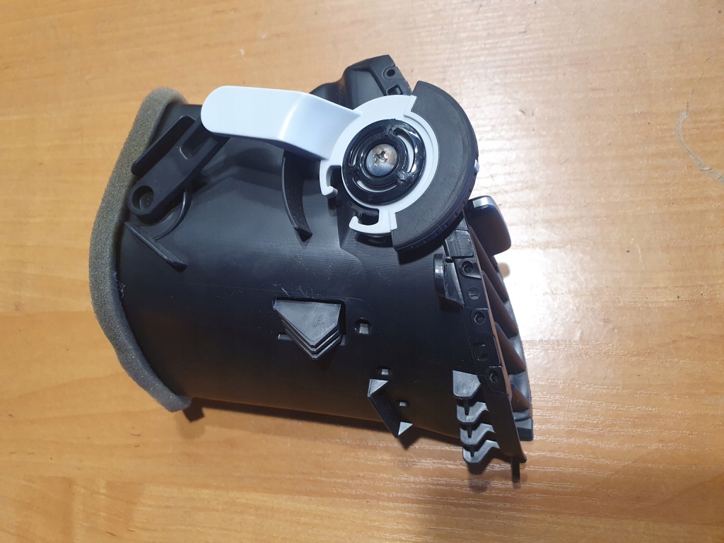 фото №5, Honda accord viii решітка обдув середня kpl p+l