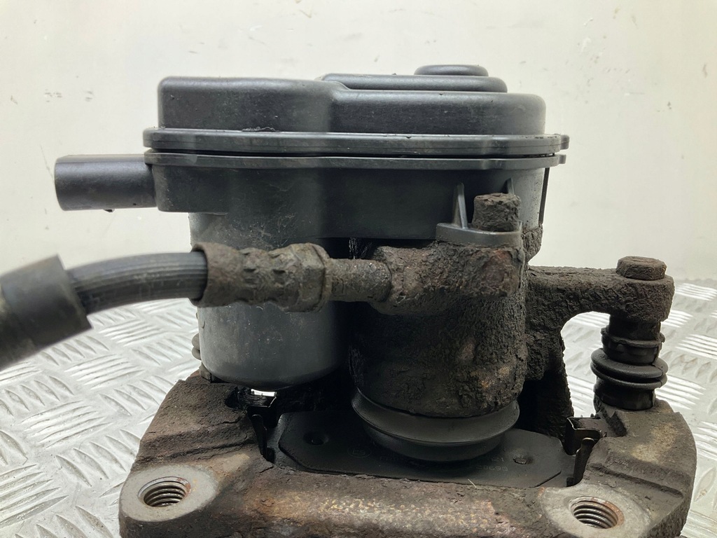 фото №8, 2013 audi a4 s4 b8 8k задний суппорт тормозной 32347485a