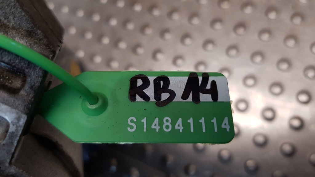 Стартер 7798006 0001139002 bmw x3 e83 e60 e90 e91 e92 e87 e81 2.0 d n47 Зі Шроту