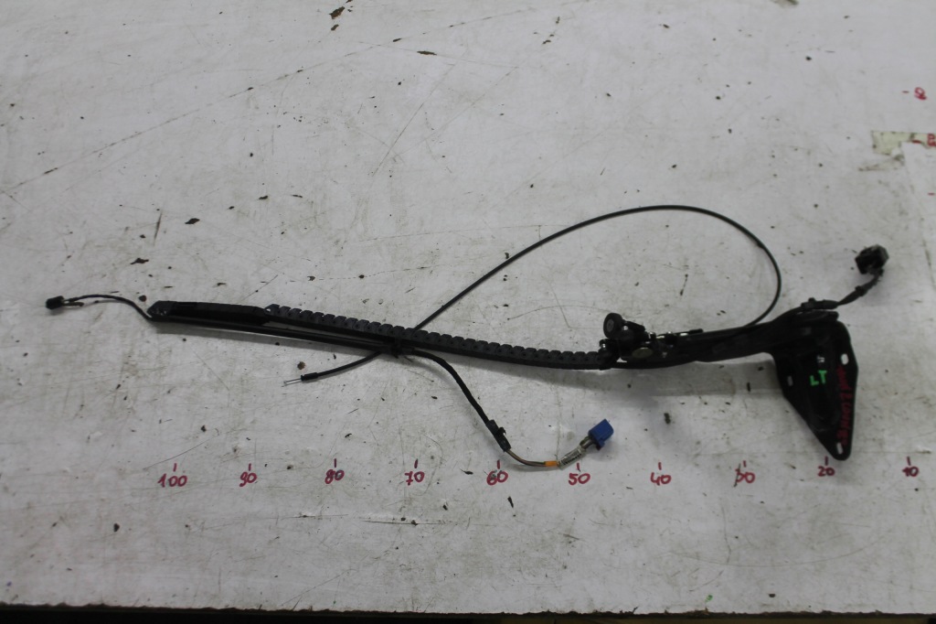 фото №1, Ролик дверь левый задняя voyager town country 07-16