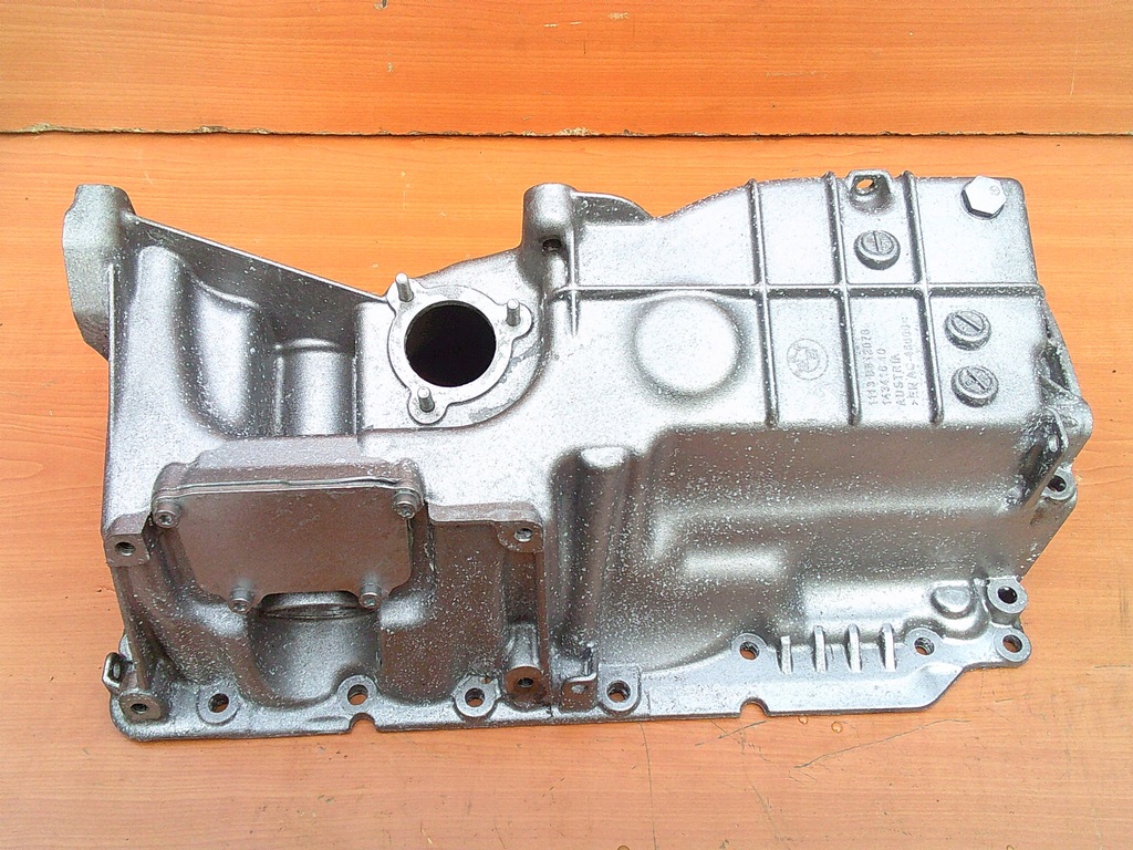 фото №13, Bmw x1 e84 e90 e91 e92 1.8 2.0 2.3 2.5 d поддон масла масляная 1113 8512073