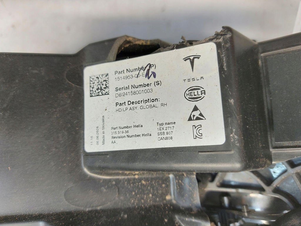 фото №7, Tesla model y 2024r лампа правий перед 1514953-00-e пошкоджена