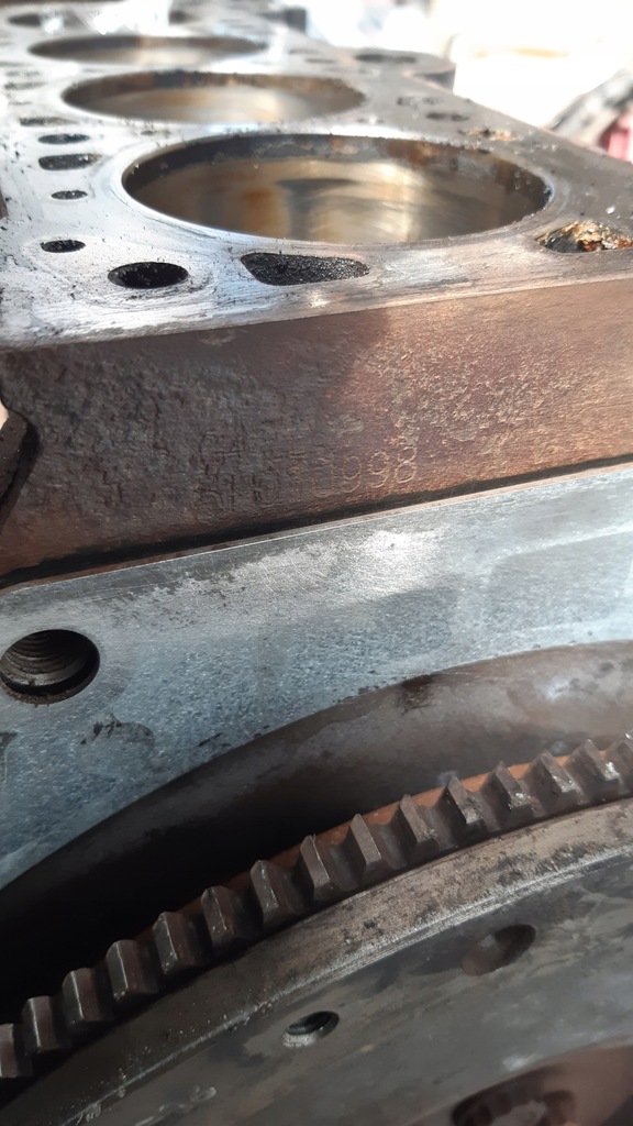 фото №6, Dół двигателя pniak g4ee 1,4 16v kia rio ii