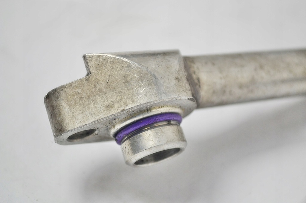 фото №5, Audi a2 шланг wąż трубка насоса компресор кондиціонер