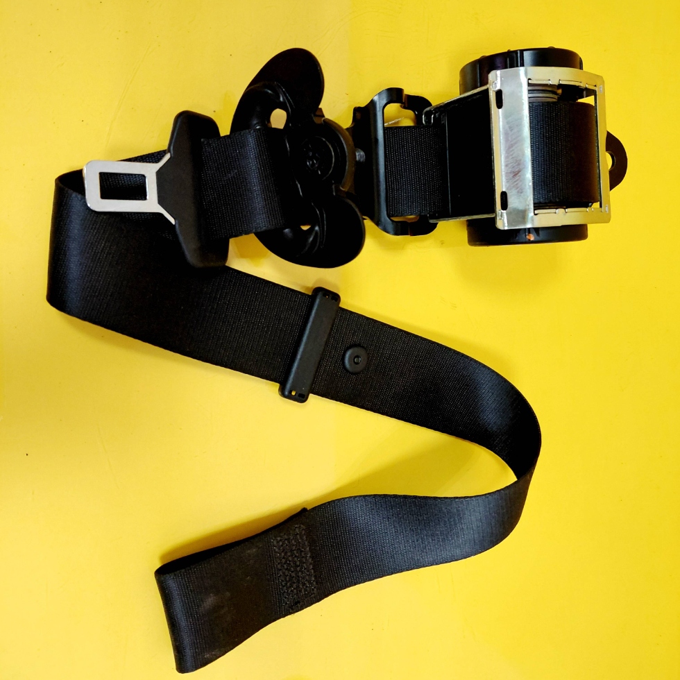 фото №1, Pas безопасности правый перед mini one cooper clubman r55 608354700c nr163