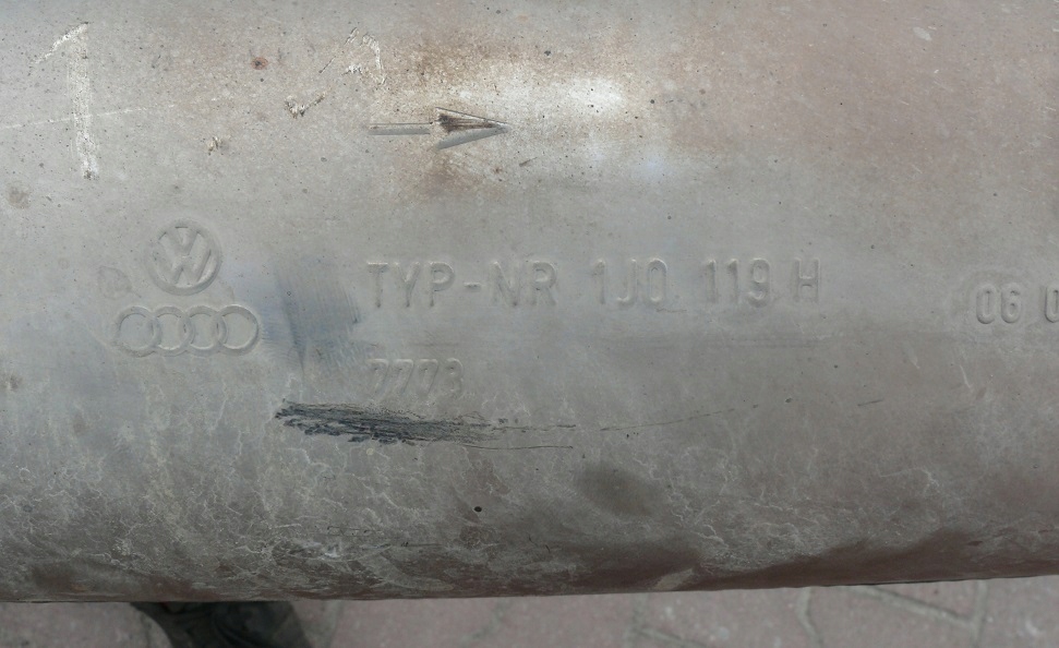 фото №10, Гасник середній кінцевий vw new beetle 1.6 cabrio