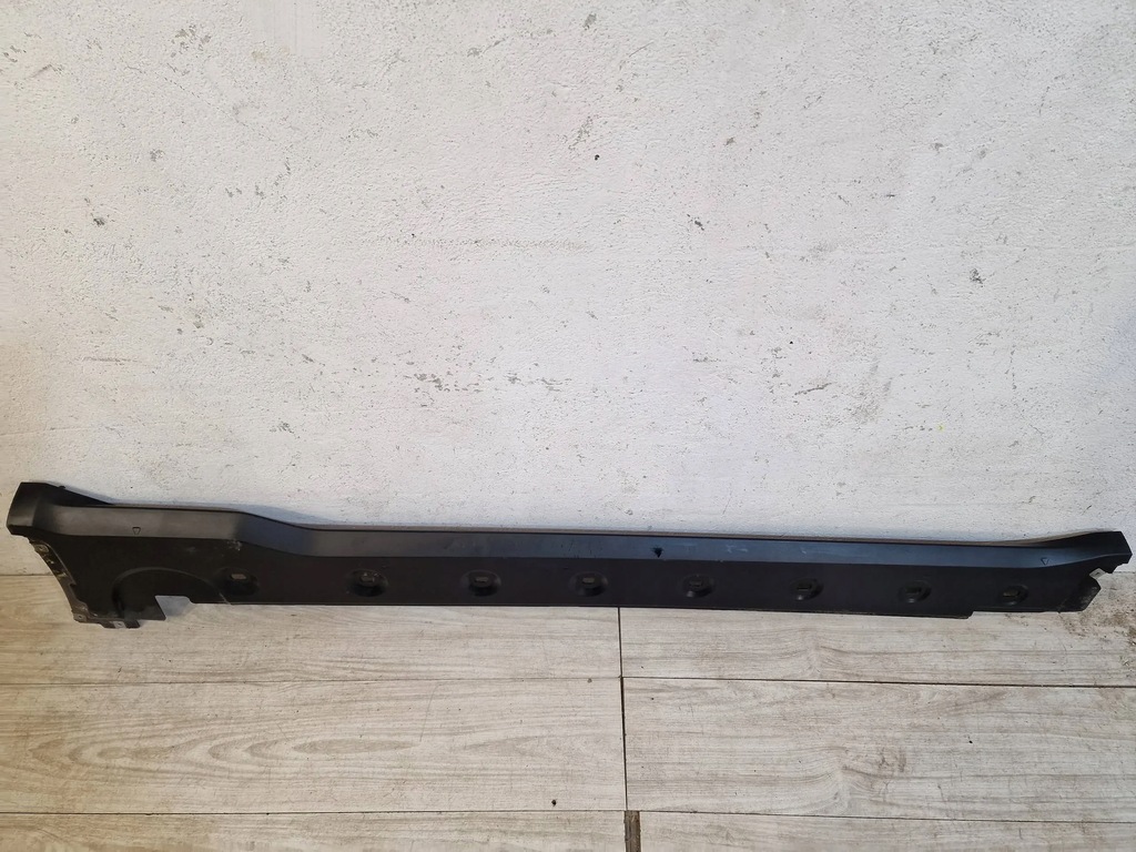 фото №1, Порог накладка молдинг порог правая porsche carrera 911 992