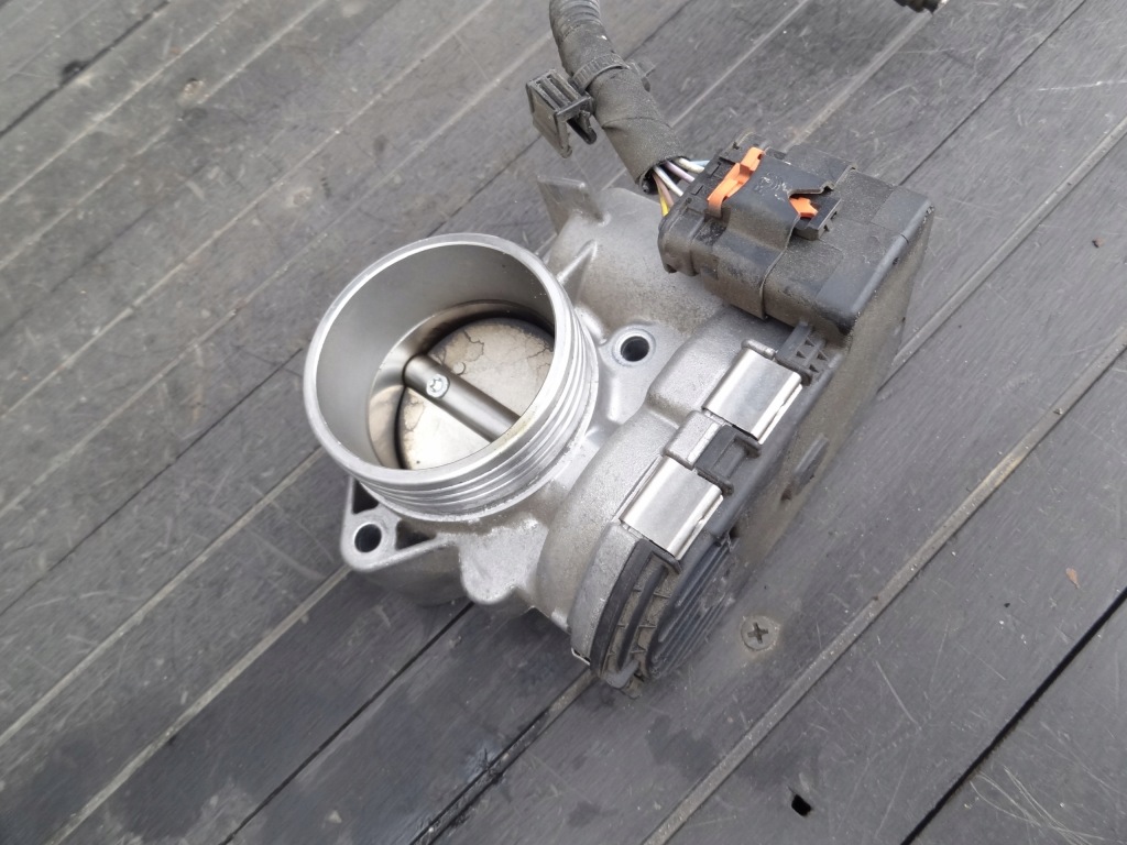 фото №1, Citroen c-elysee 2013 1,6 16v дросельна заслінка org