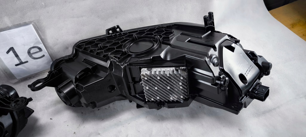 Audi a5 8w6 рестайлинг  full led matrix правая  левый 8w6 фара фара левая правый в Украине