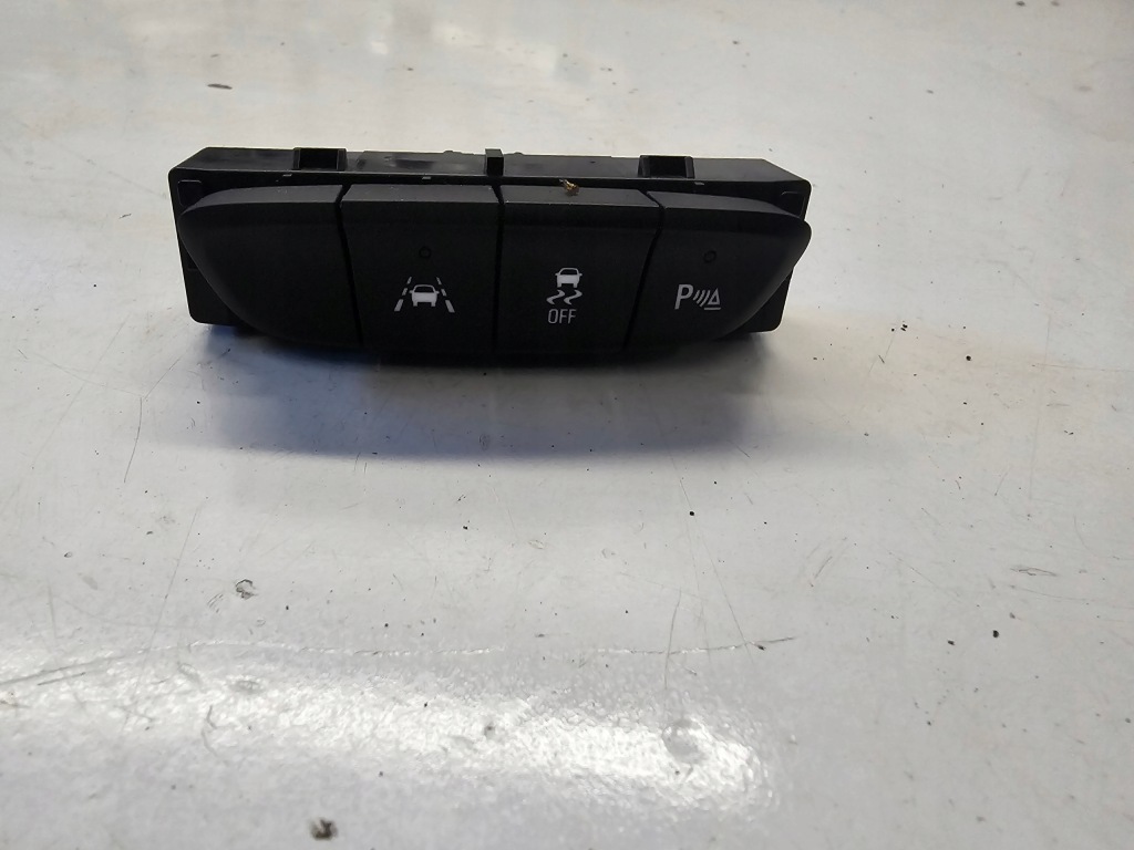 фото №1, Opel astra k панель кнопки тунель 39028747 pdc esp