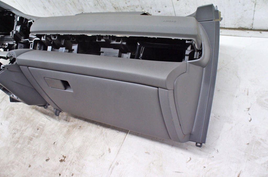 фото №8, Sz256 hyundai elantra vii ^ приборная панель приборная панель pulpit консоль europa