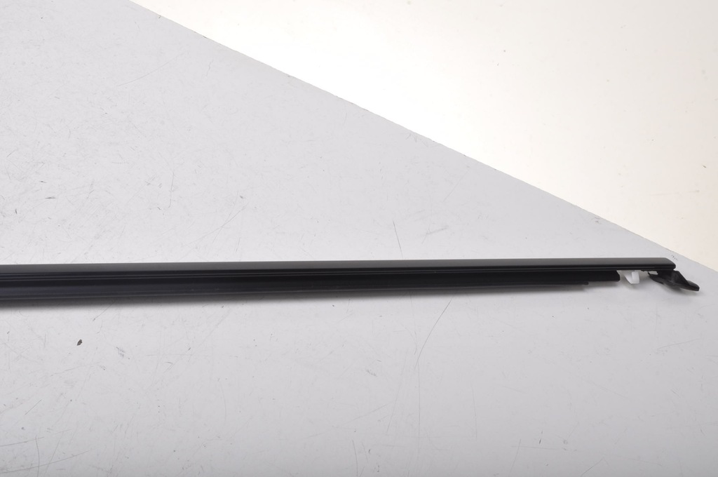 фото №7, Volvo xc90 ii молдинг скло підвіконна задня права