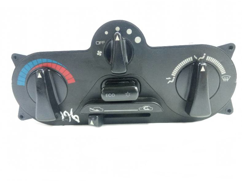 фото №1, Панель обдув renault megane scenic