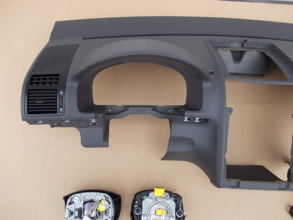 фото №5, Приборная панель подушки безопасности натяжители vw touran orginał
