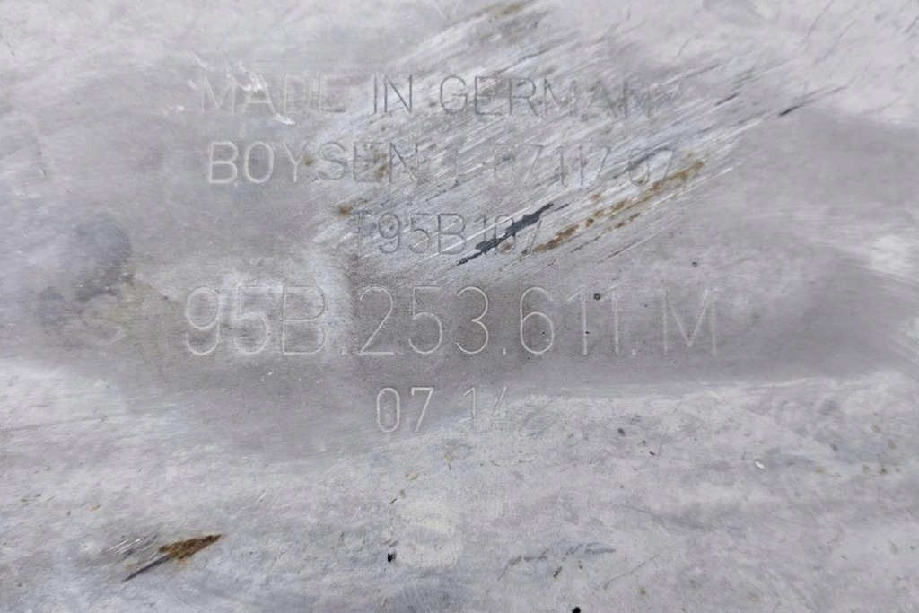 фото №10, Гаситель porsche macan 95b 95b253611m бензиновый 250kw 2015