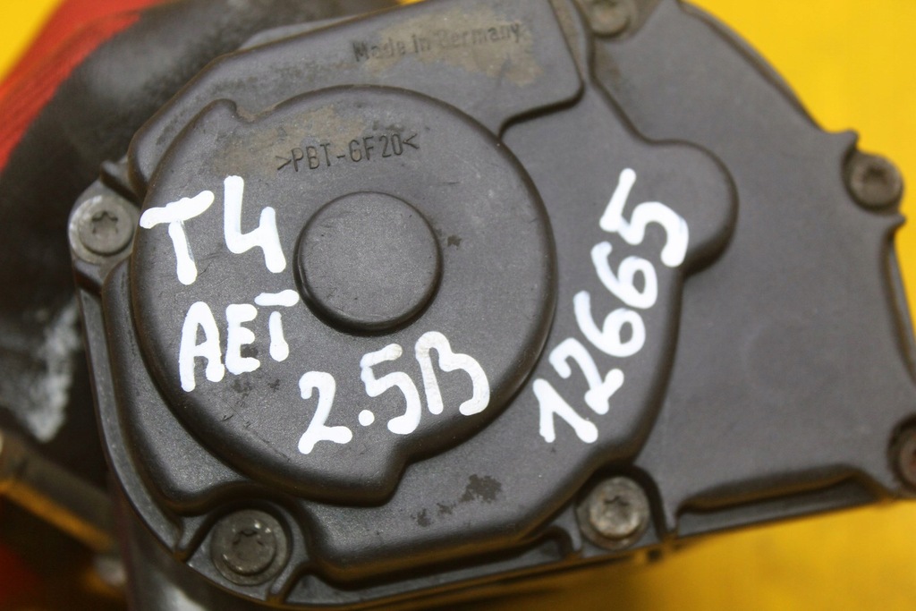 фото №9, Дросельна заслінка vw transporter t4 aet 2.5 b 06a133064b