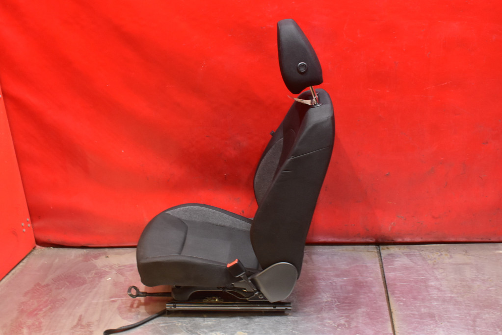 фото №7, Сиденье правый пассажира eu skoda fabia 4 iv 21-