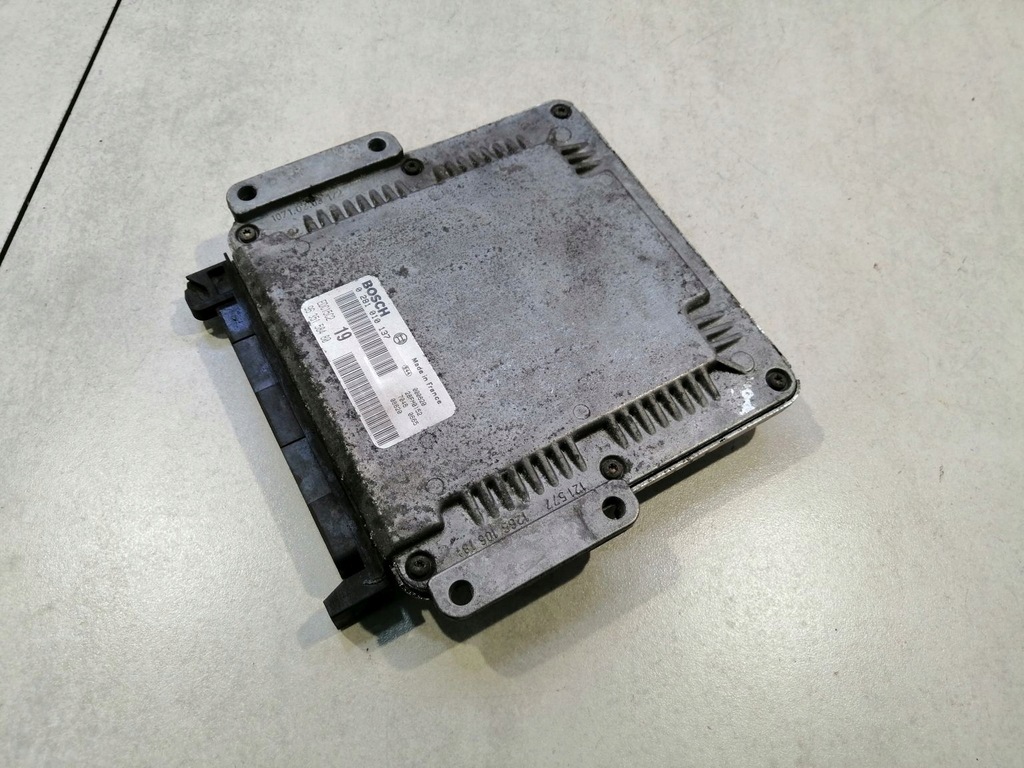 фото №7, Блок керування двигуна xsara picasso 2.0 hdi 0281010137