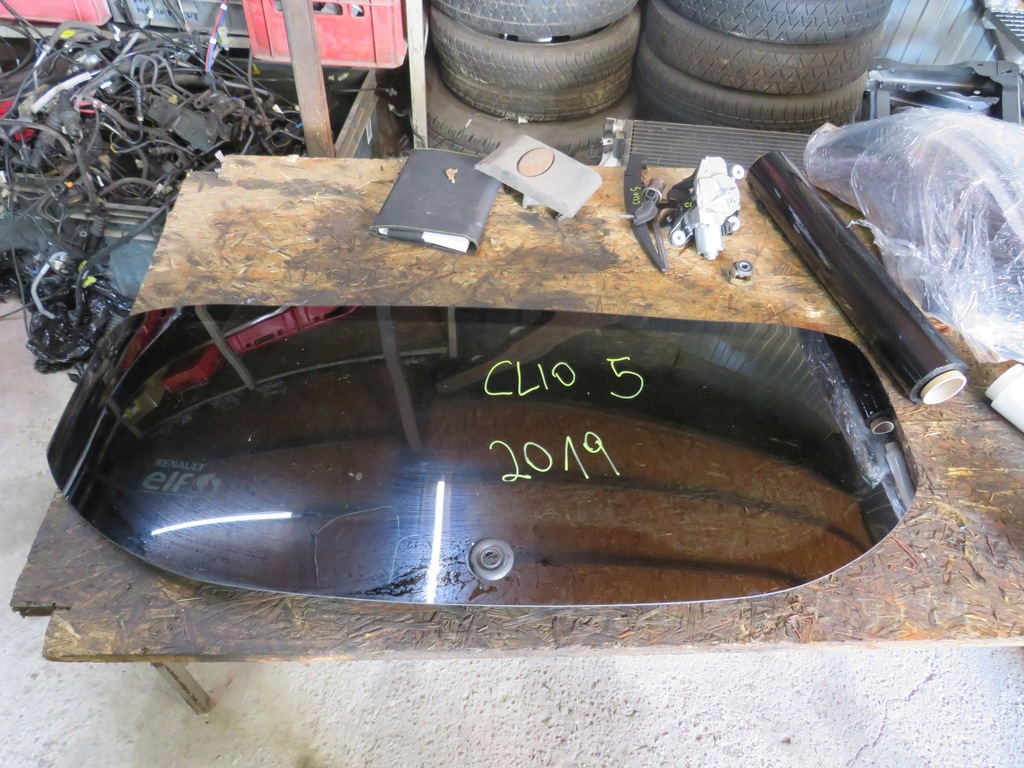 фото №1, Стекло задний крышки renault clio 5 v