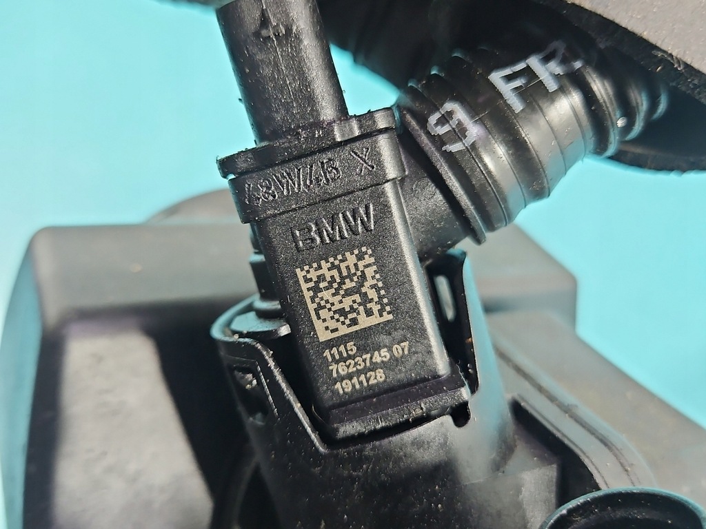 фото №8, Труба корпус резонатор bmw g20 2.0 t b48b20a