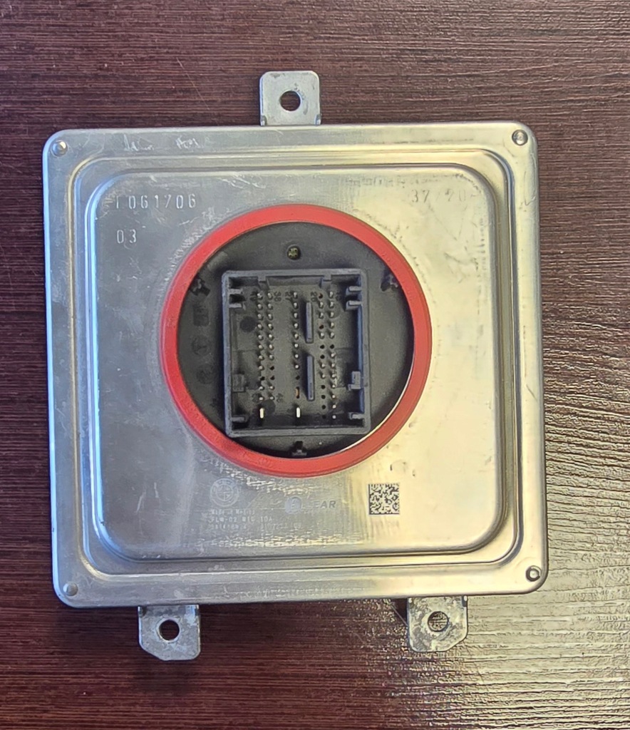 фото №1, Преобразователь модуль led bmw g20 f40 g29 oem 7933360-03