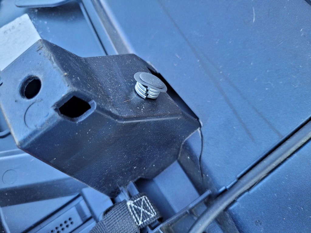 фото №9, Smart fortwo iii 3 w453 | капот кришка перед передня a4537510400