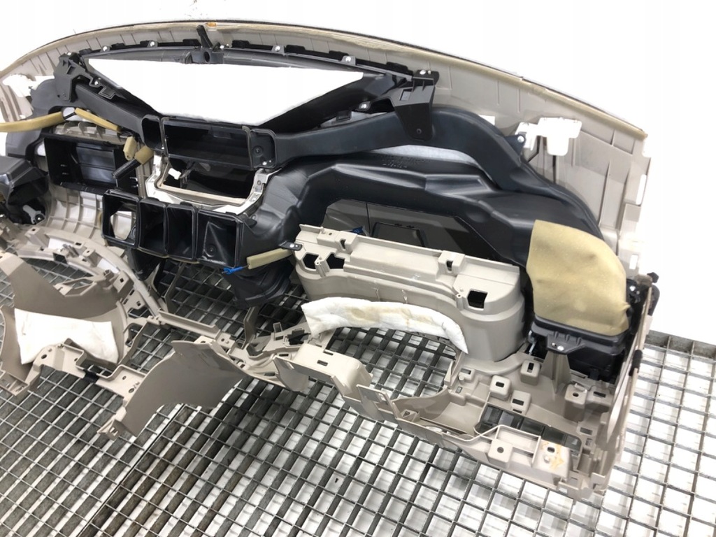 фото №7, Приборная панель honda accord viii 08-22