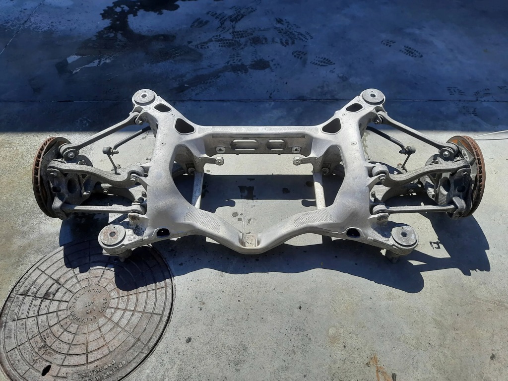 фото №1, Panamera 970 4.8 подрамник подрамник задняя