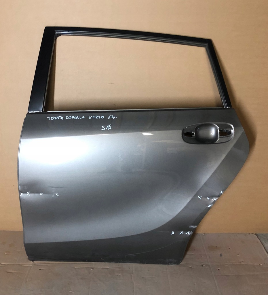 фото №1, Распродажа дверь toyota verso 2012-2018 дверь левая задние левый задняя